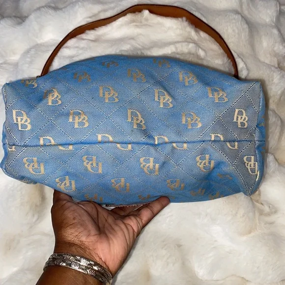 Dooney & Bourke Bag - Picture 5 of 9